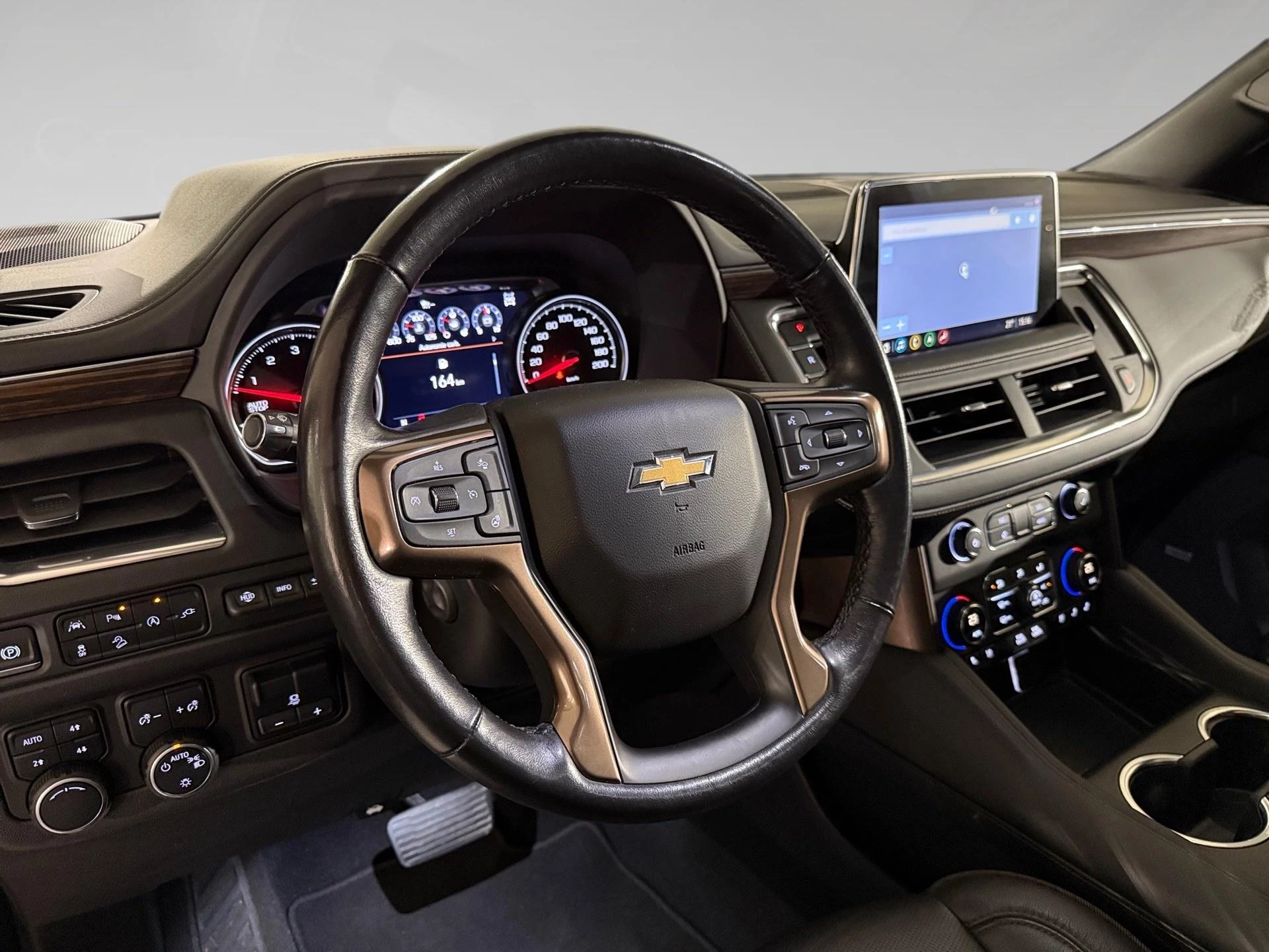 Chevrolet-Tahoe-image-7