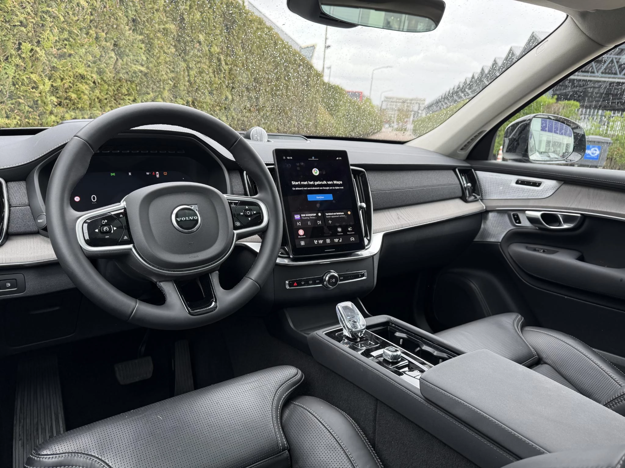 Volvo XC90 T8 Plug-in hybrid AWD Ultra Dark