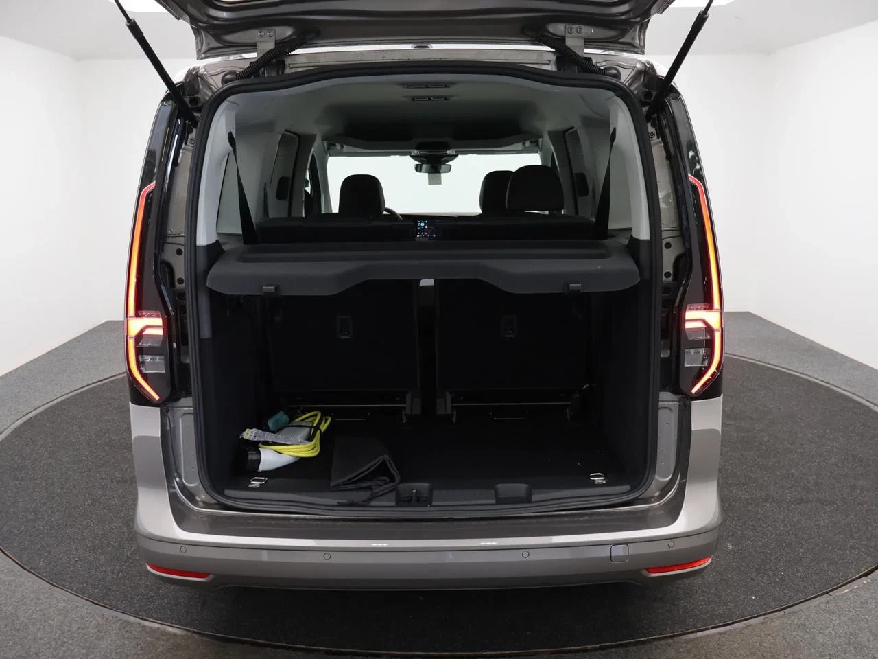Volkswagen Caddy Maxi eHybrid (PHEV) Caddy Maxi eHybrid 1.5 TSI Style DSG (110 kW) *DEMO*