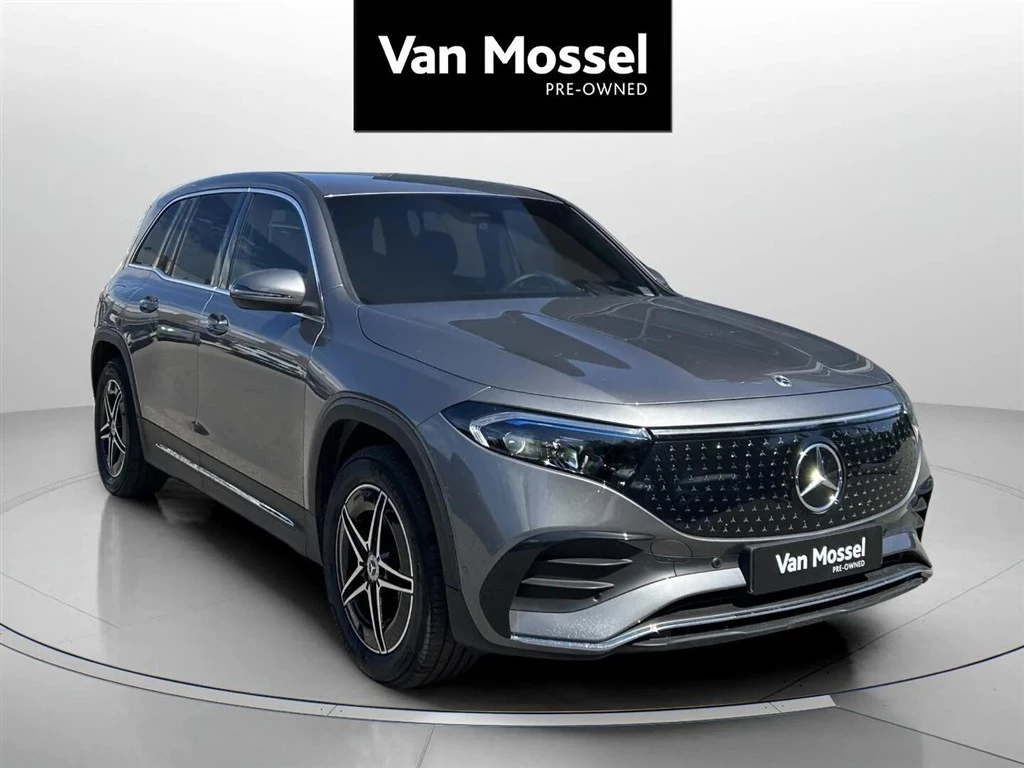 Mercedes-Benz-EQB-image-2