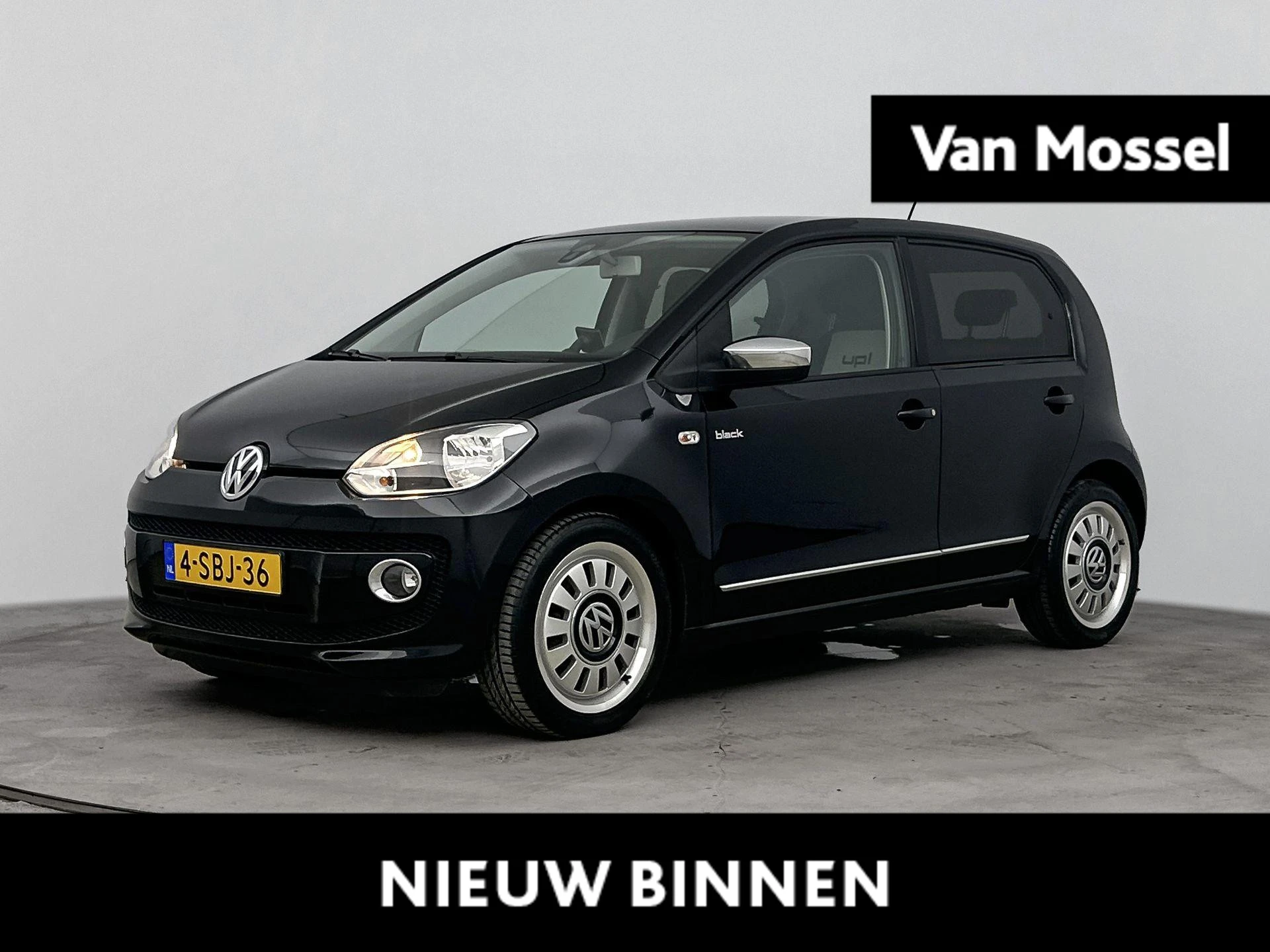 Volkswagen-up!-image-0