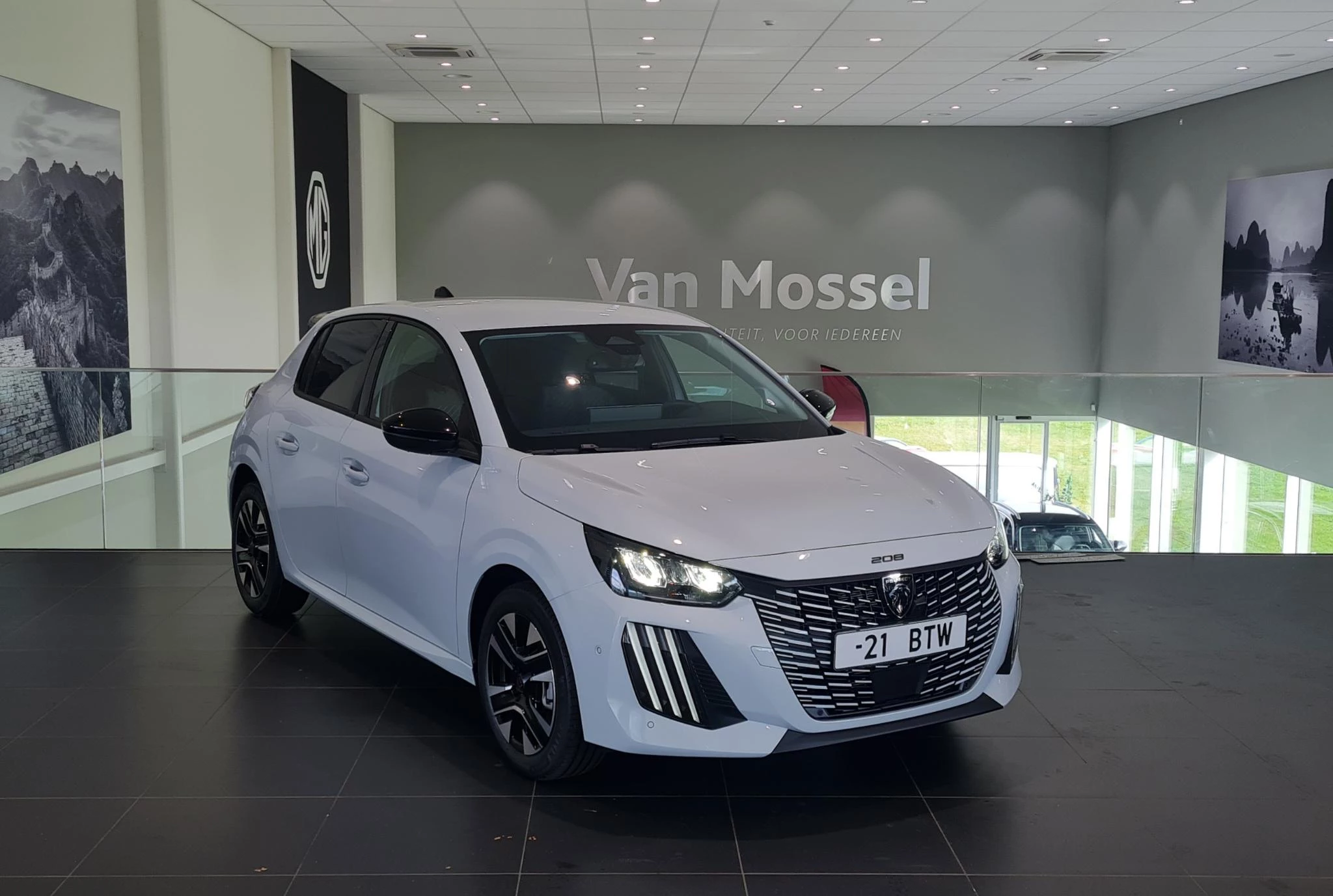 Peugeot 208 1.2 Hybrid 110 e-DCS6 Allure