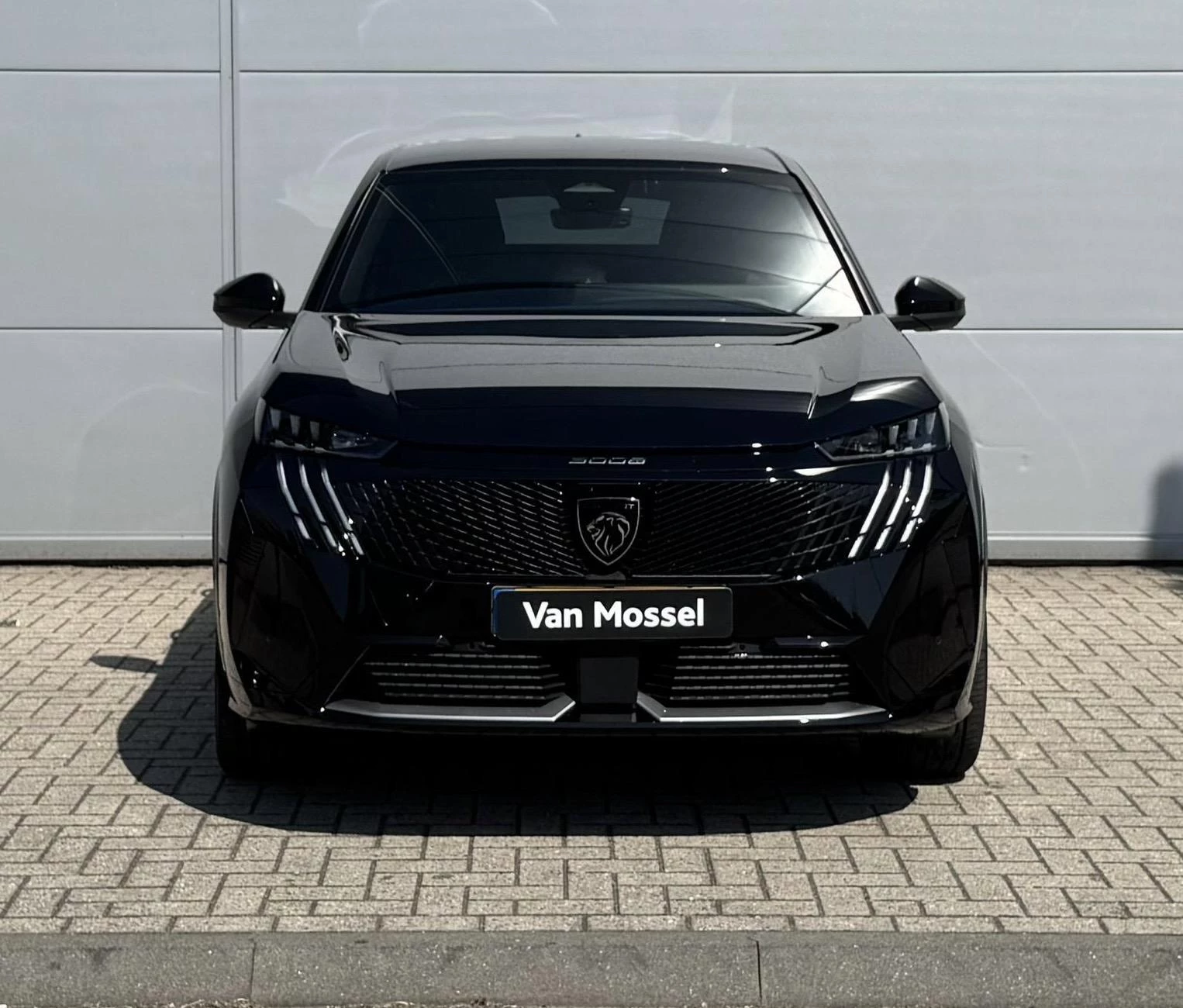 Peugeot-e-3008-image-7