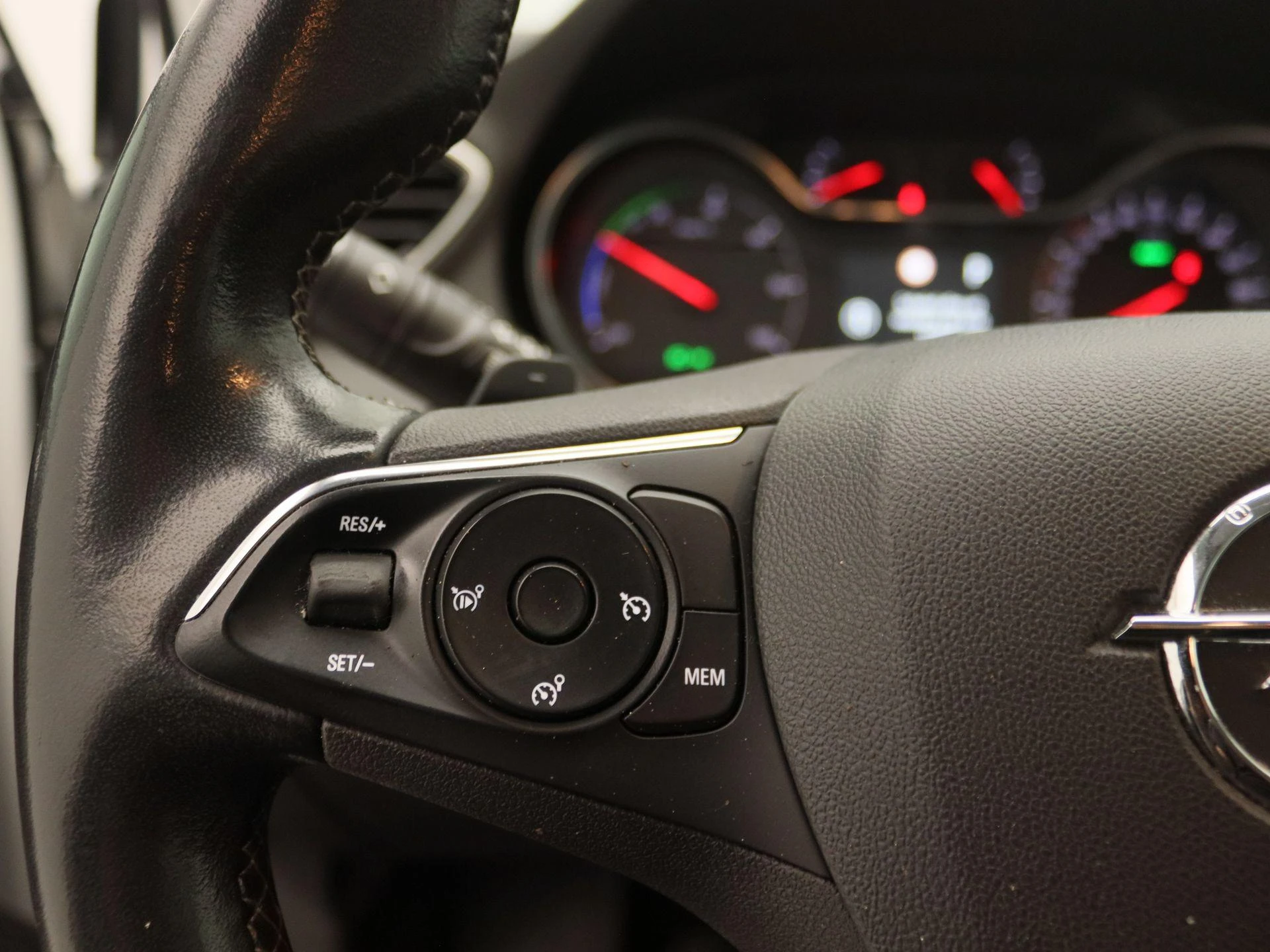 Opel-Grandland X-image-18