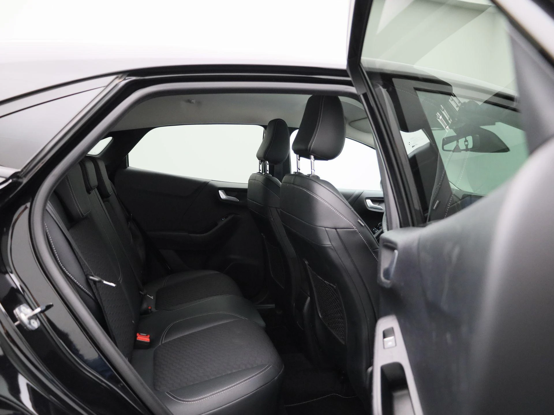 Ford-Puma-image-30