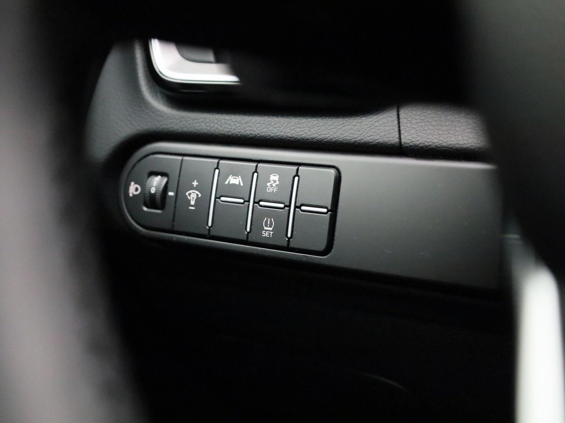 Kia-Ceed Sportswagon-image-23