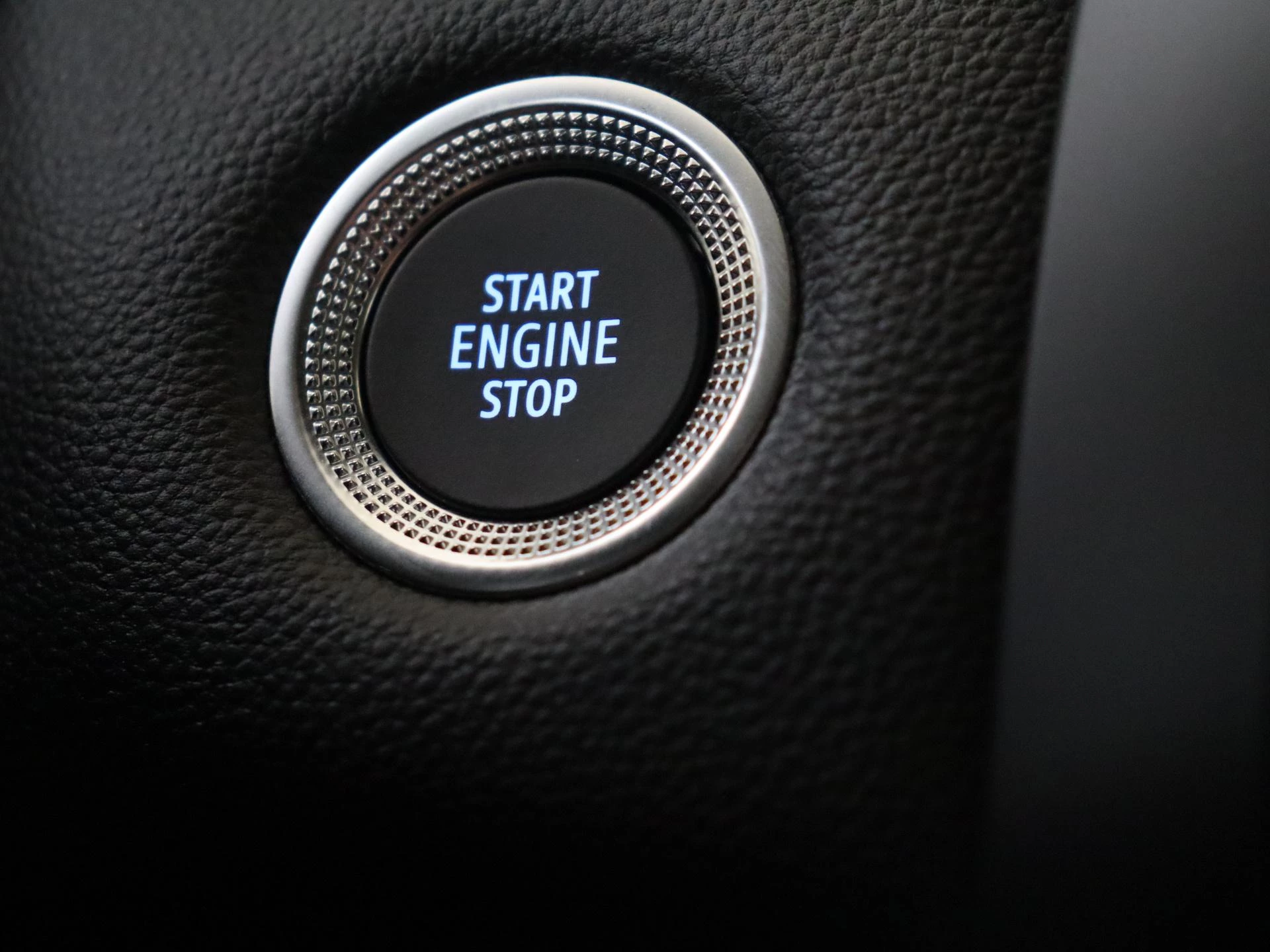 Renault-Captur-image-25