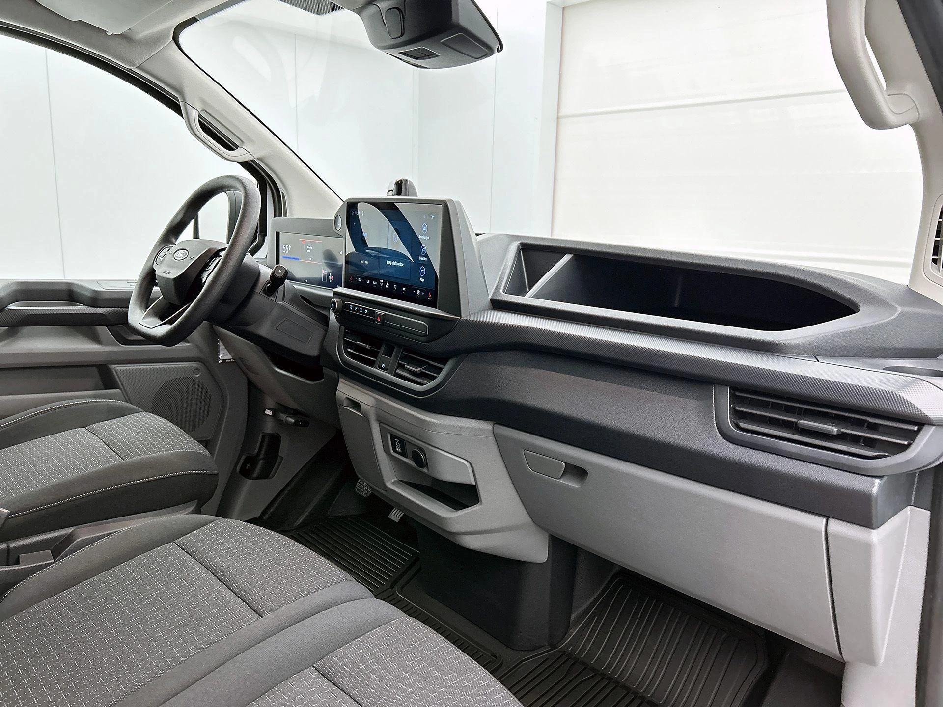 Ford Transit Custom 340 L2H1 Trend 65 kWh