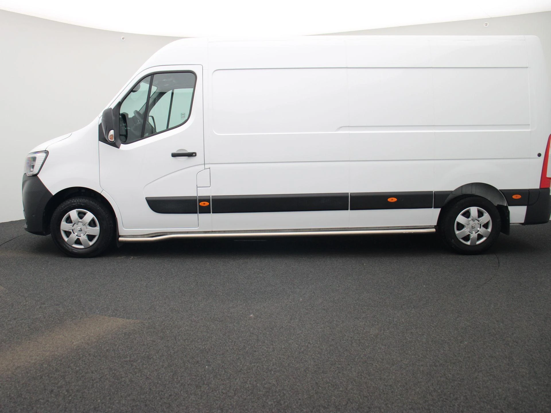 Renault Master T35 2.3 dCi 135 L3H2 Comfort