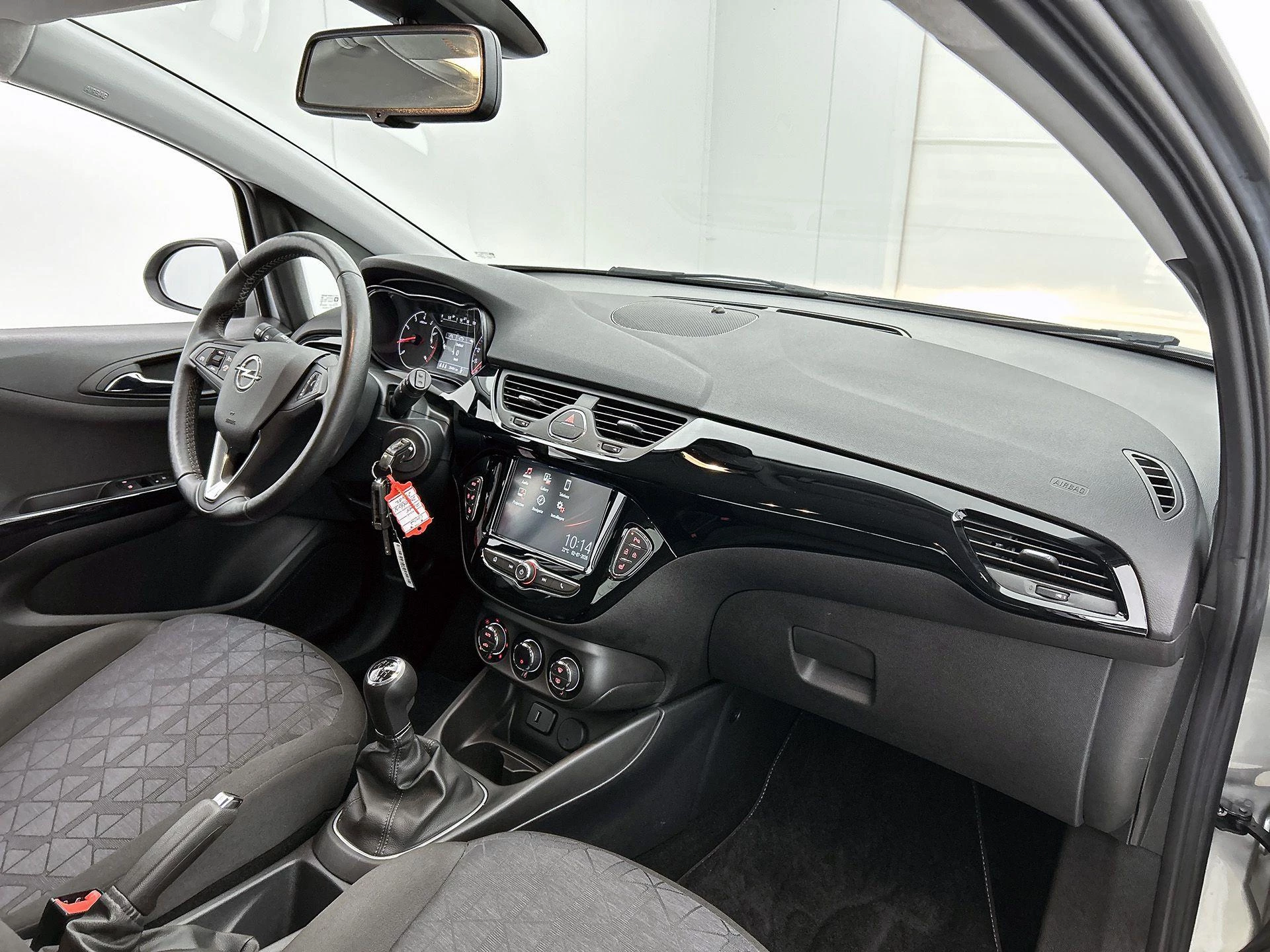 Opel Corsa 1.0 Turbo 120 Jaar Edition