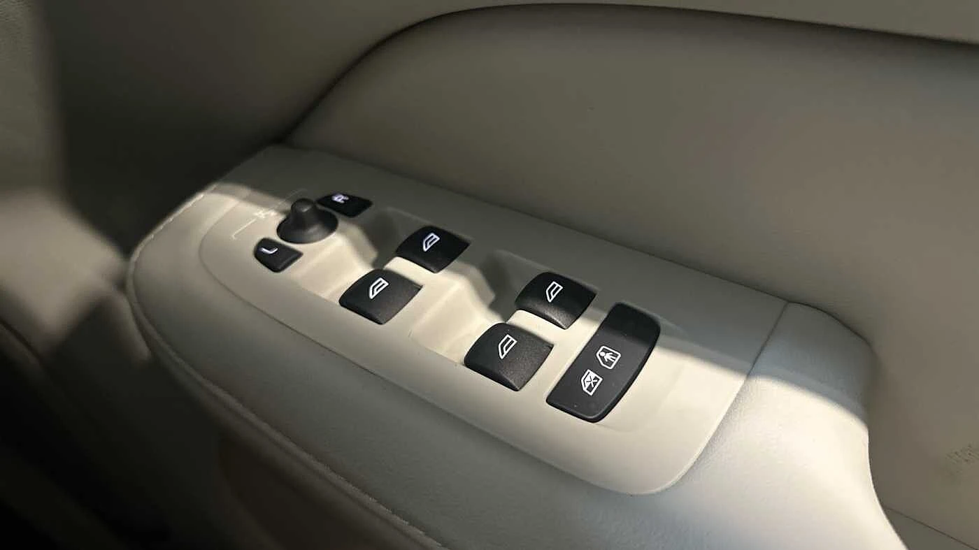 Volvo-V60-image-23