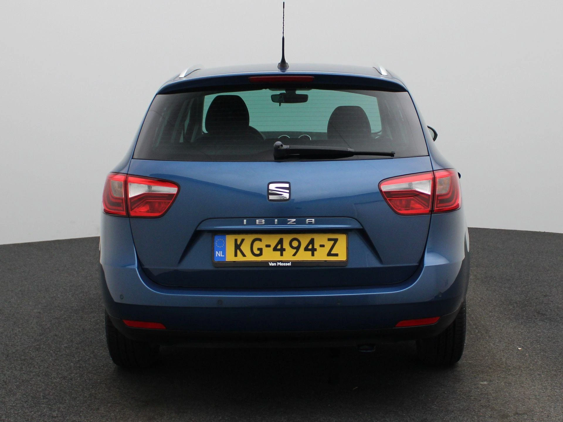 SEAT-Ibiza-image-4