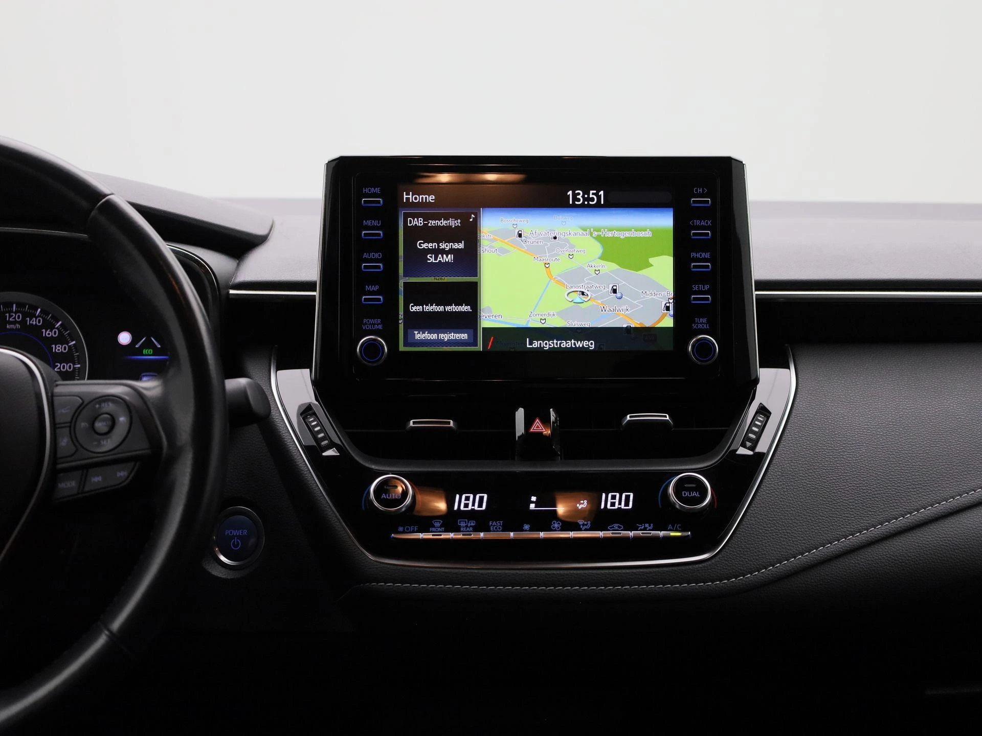 Toyota-Corolla Touring Sports-image-9