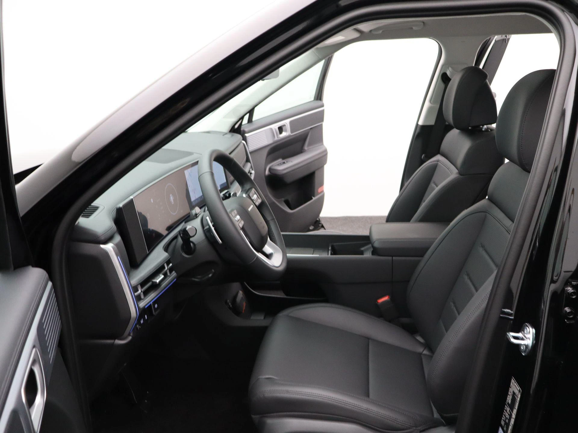Hyundai-Santa Fe-image-10