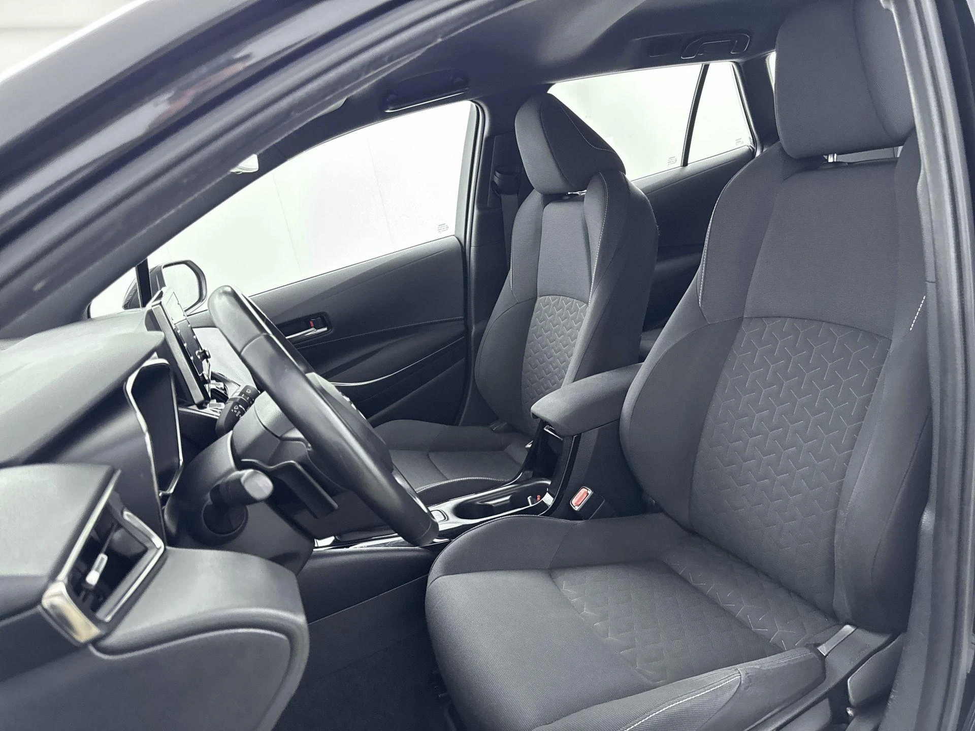 Toyota-Corolla Touring Sports-image-27
