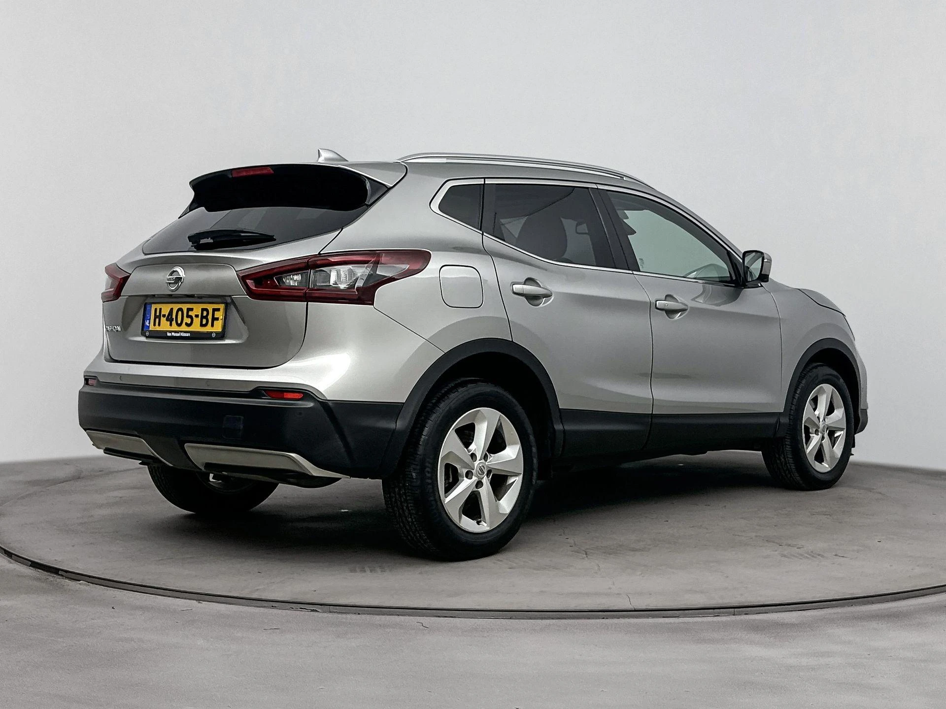 Nissan-QASHQAI-image-3