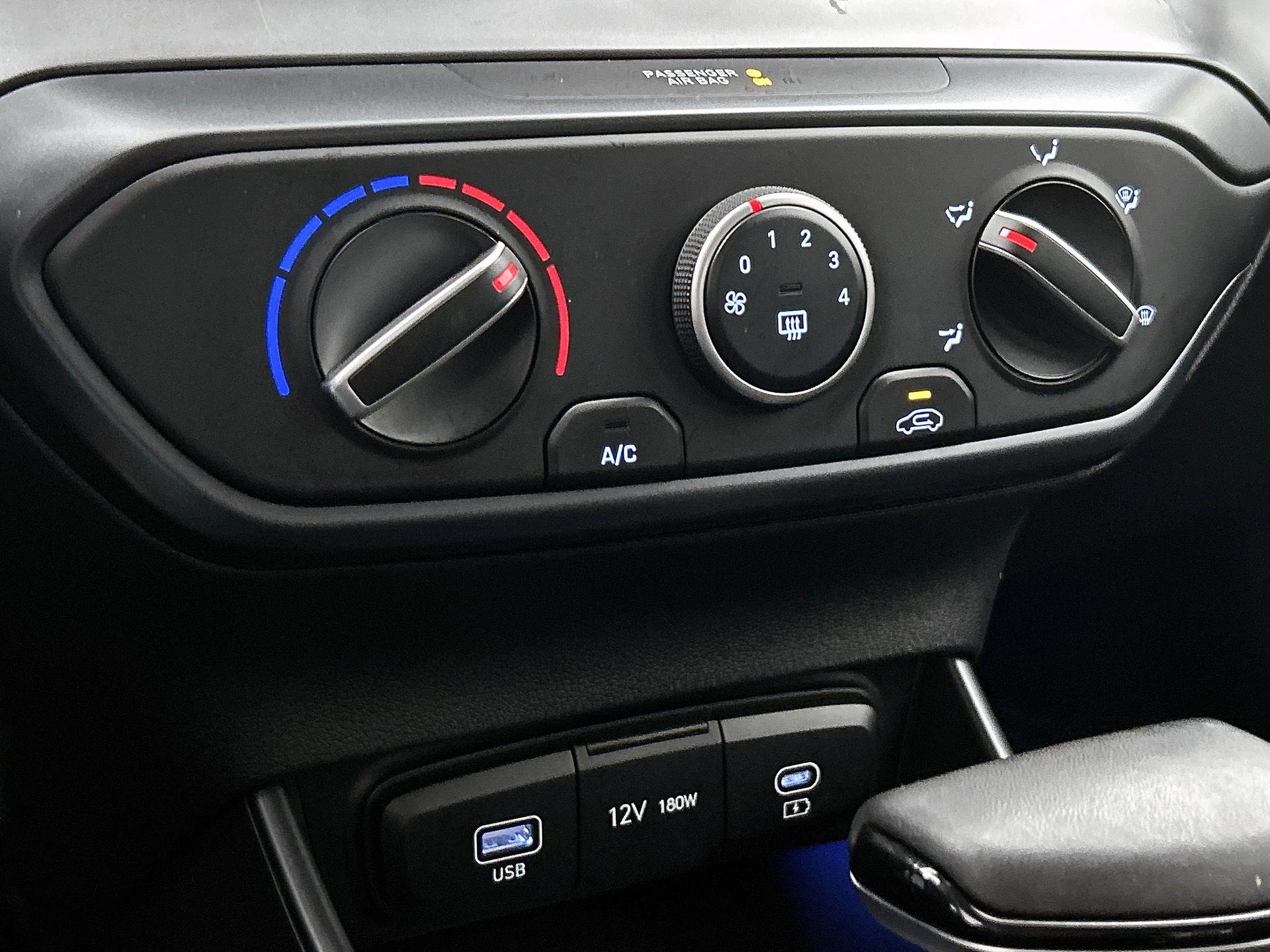 Hyundai-i20-image-18
