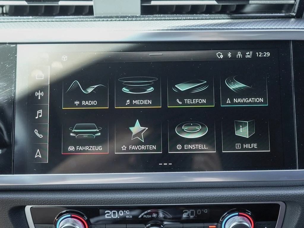 Audi-Q3-image-12