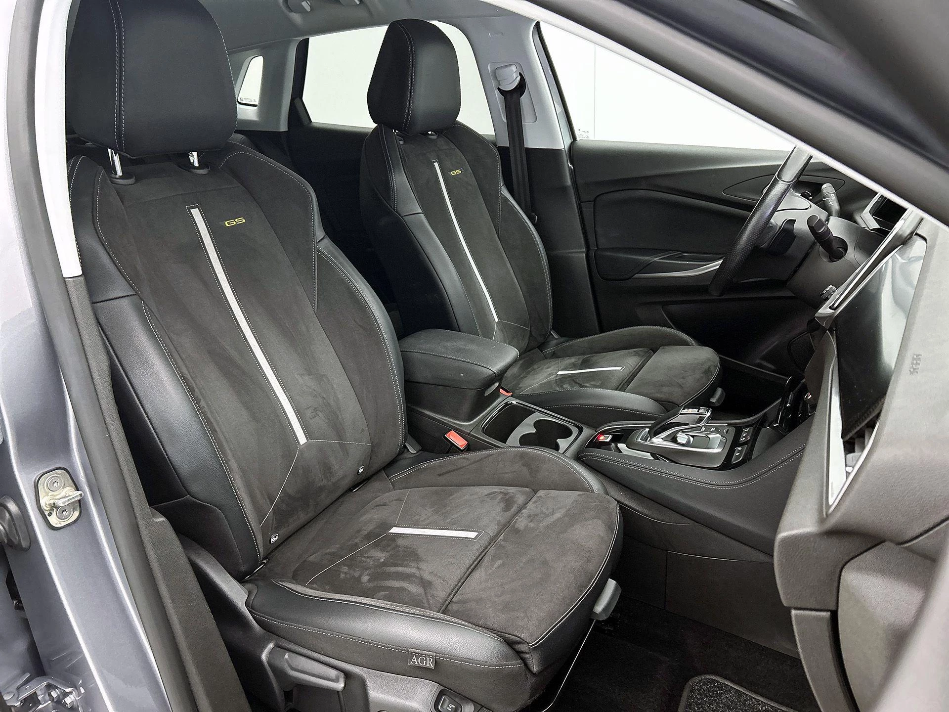 Opel-Grandland-image-42