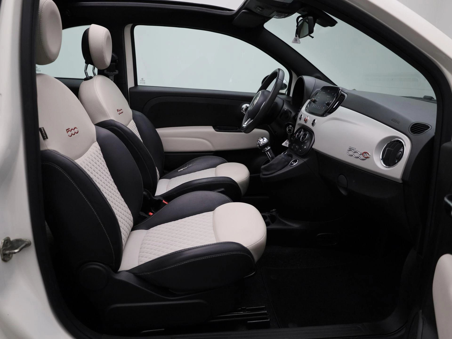 Fiat 500C 1.0 Hybrid Star