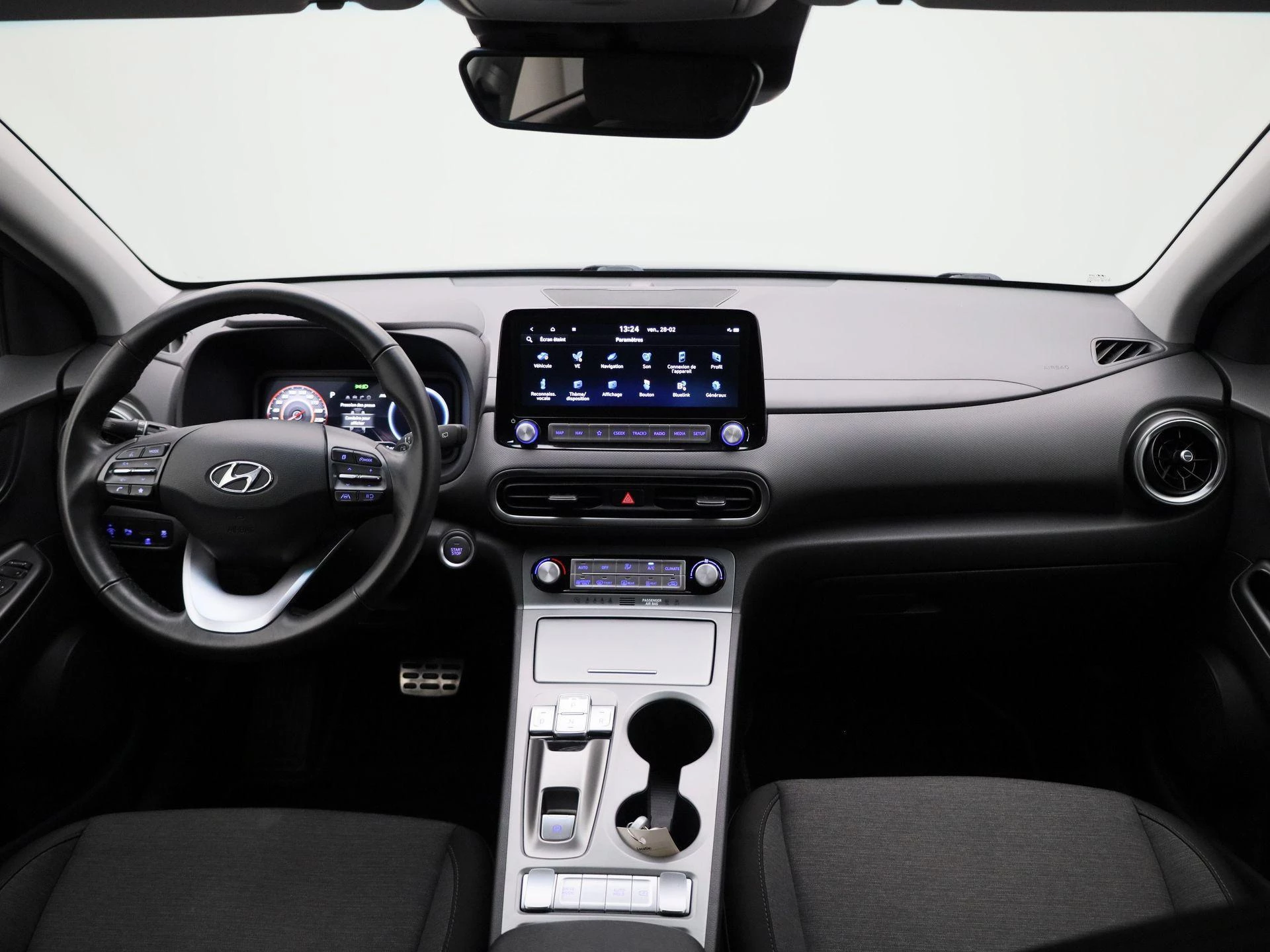 Hyundai-Kona-image-32