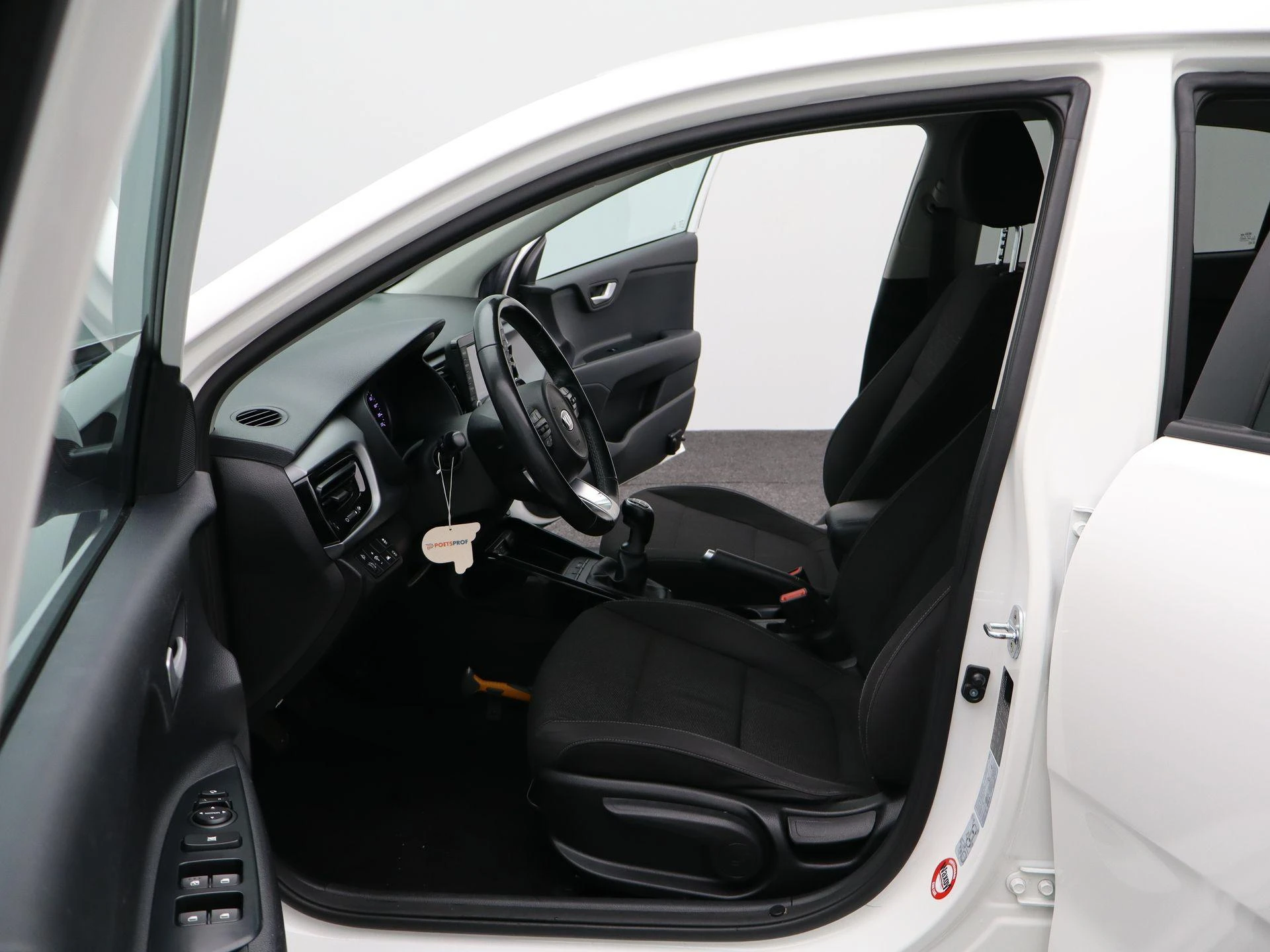Kia-Rio-image-12