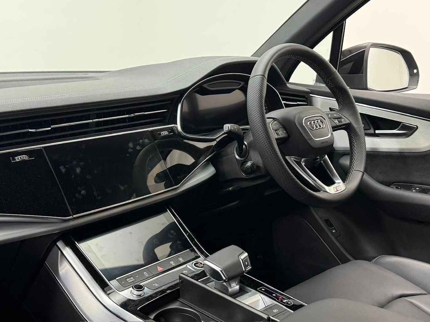 Audi-Q7-image-20
