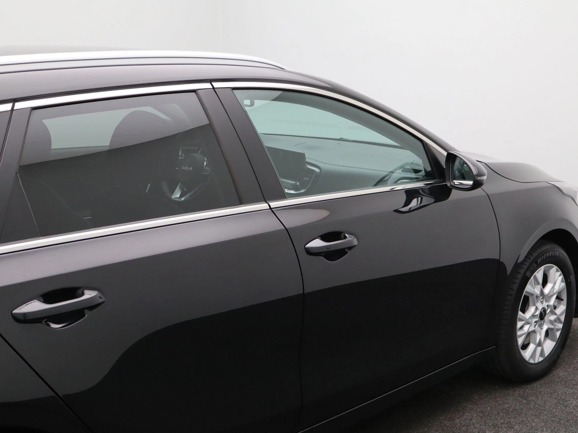 Kia-Ceed Sportswagon-image-41