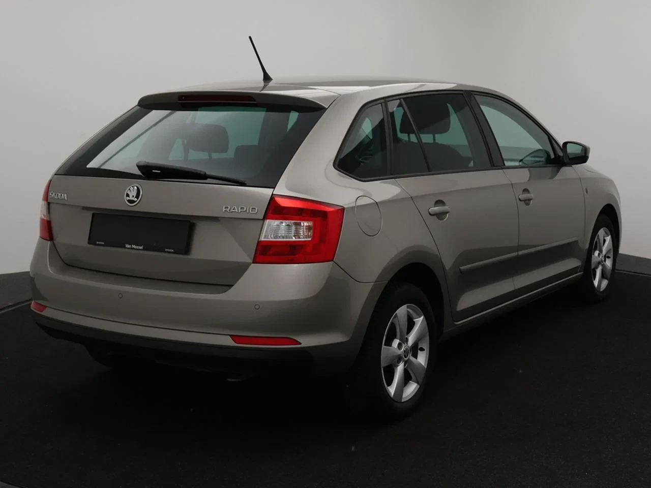 Škoda-Rapid-image-14