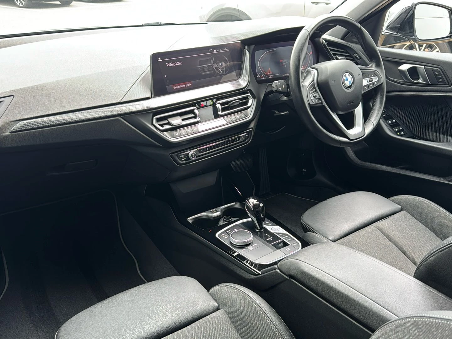 BMW-1 Series-image-1