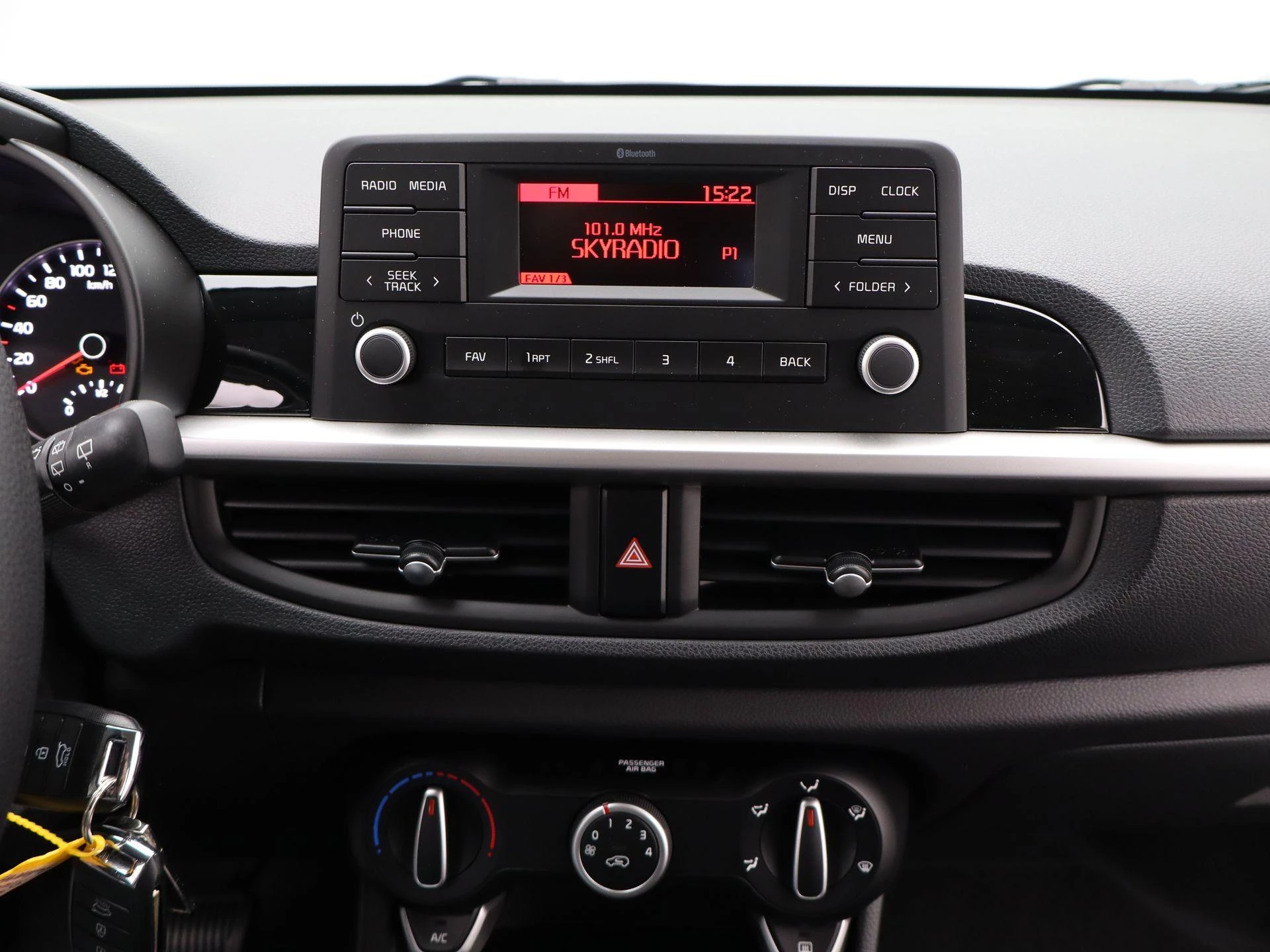 Kia-Picanto-image-10