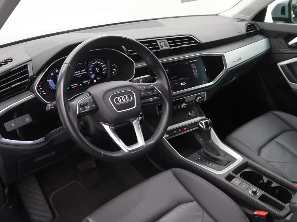 Audi-Q3-image-16
