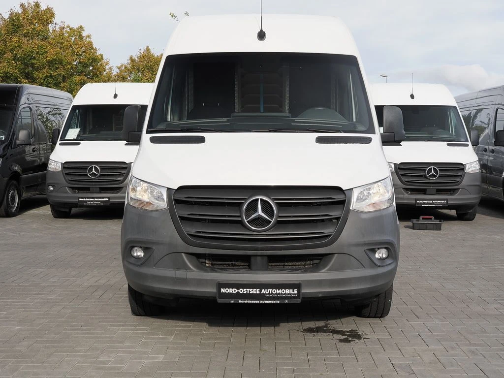 Mercedes-Benz-Sprinter 317 CDI-image-3