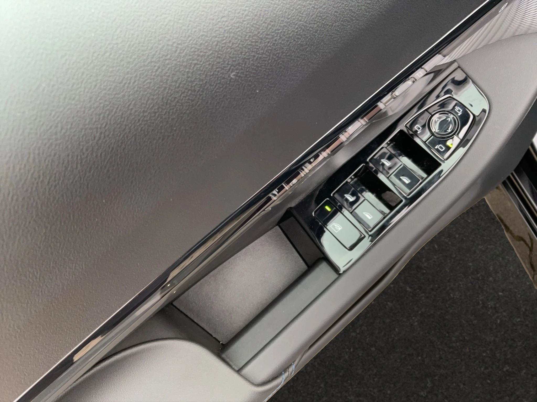 BMW-5er Reihe-image-16