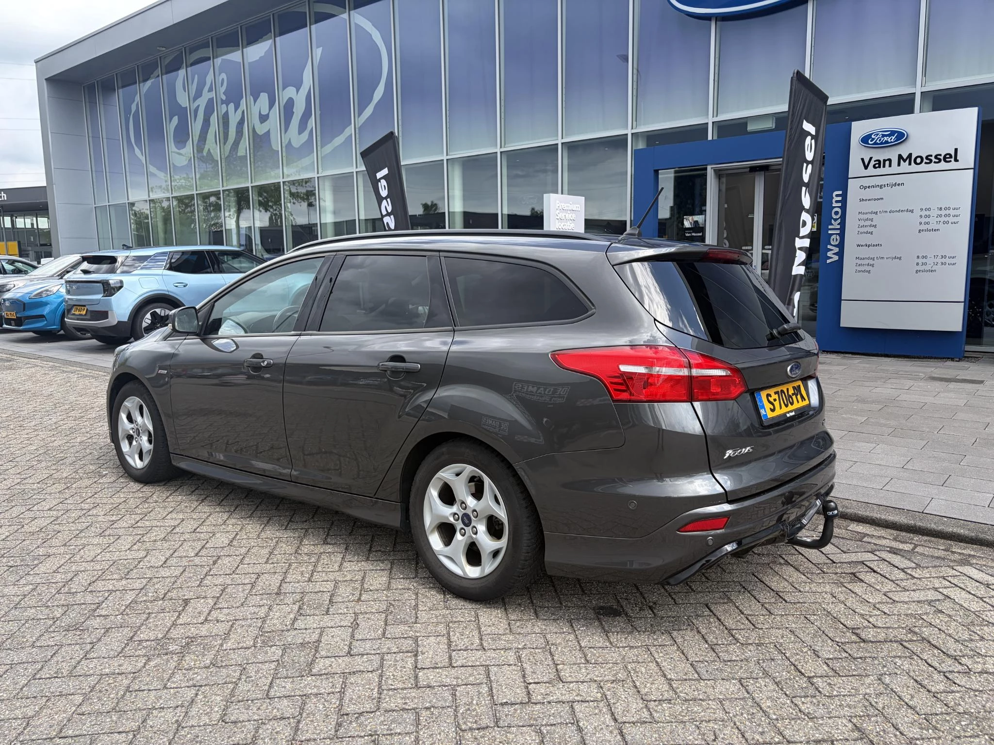 Ford-Focus-image-2