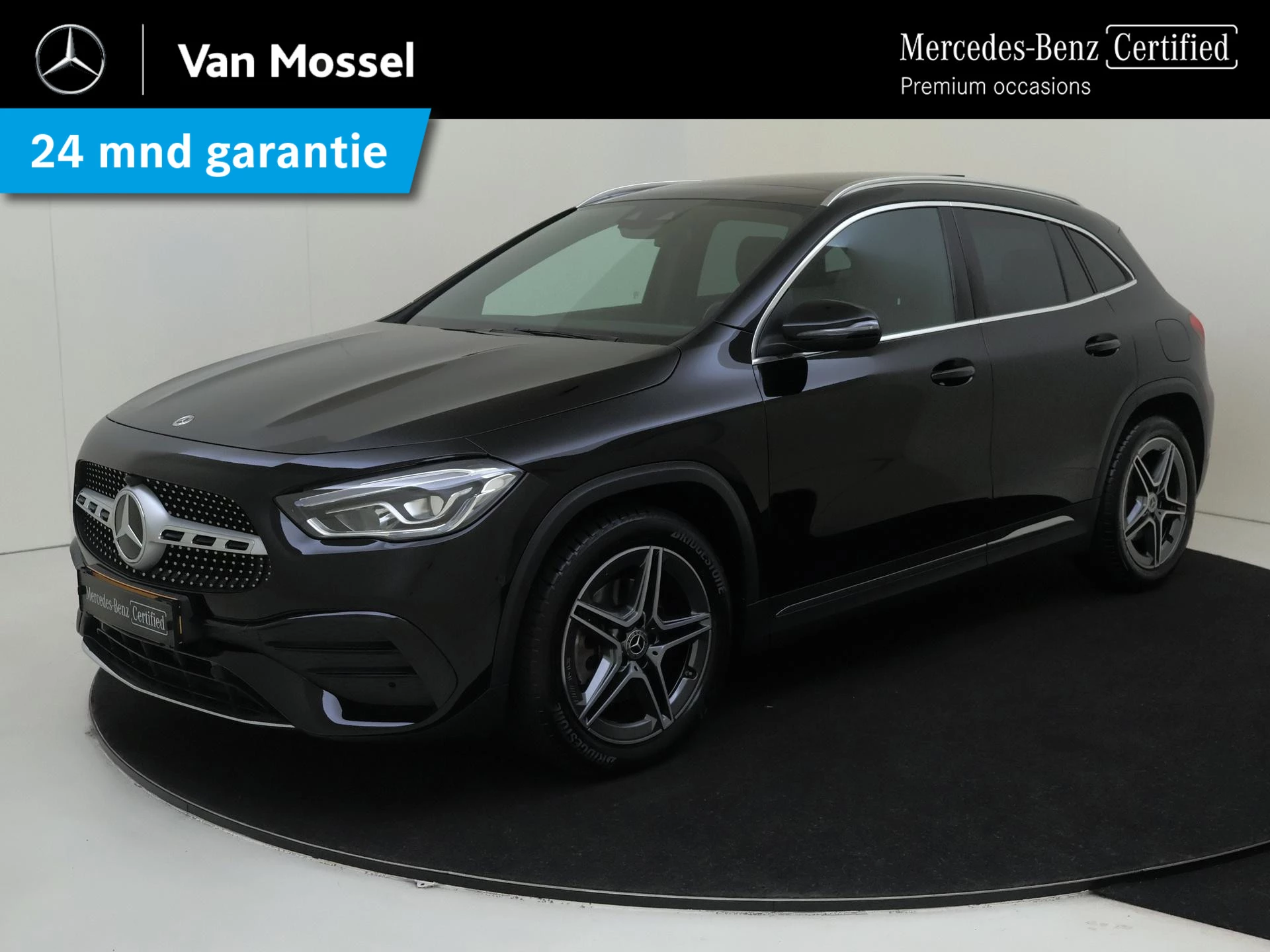Mercedes-Benz-GLA-image-0