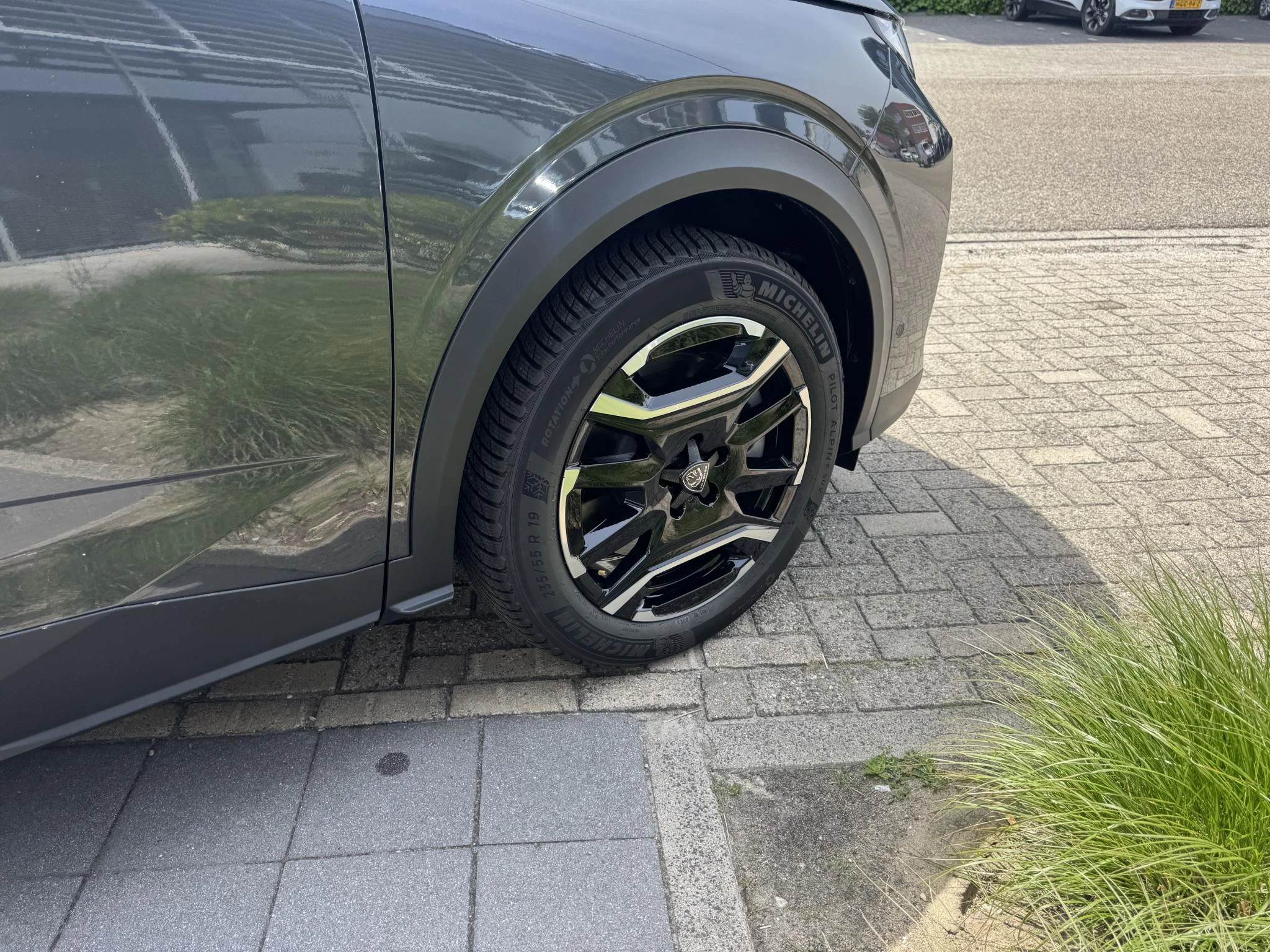 Peugeot-5008-image-14