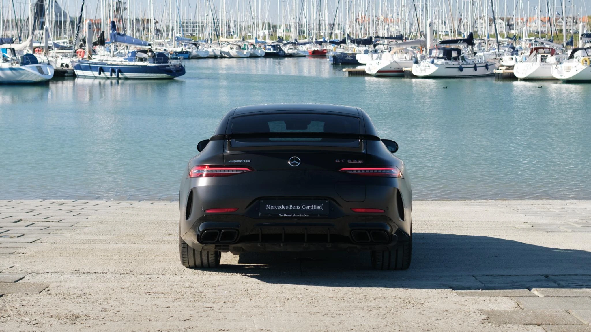 Mercedes-AMG-GT-image-5
