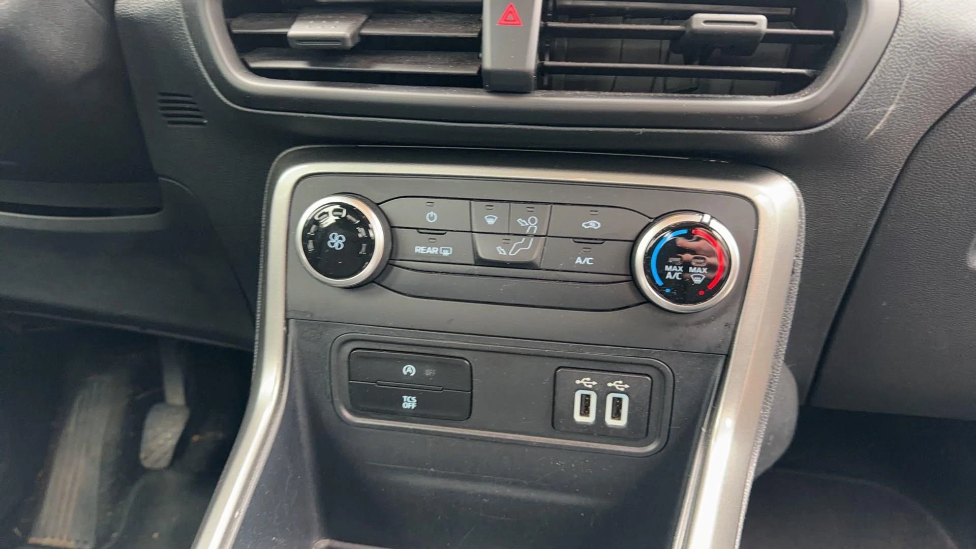 Ford-EcoSport-image-6