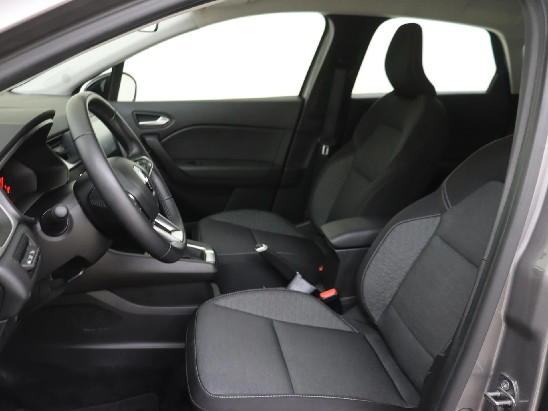 Renault-Captur-image-10