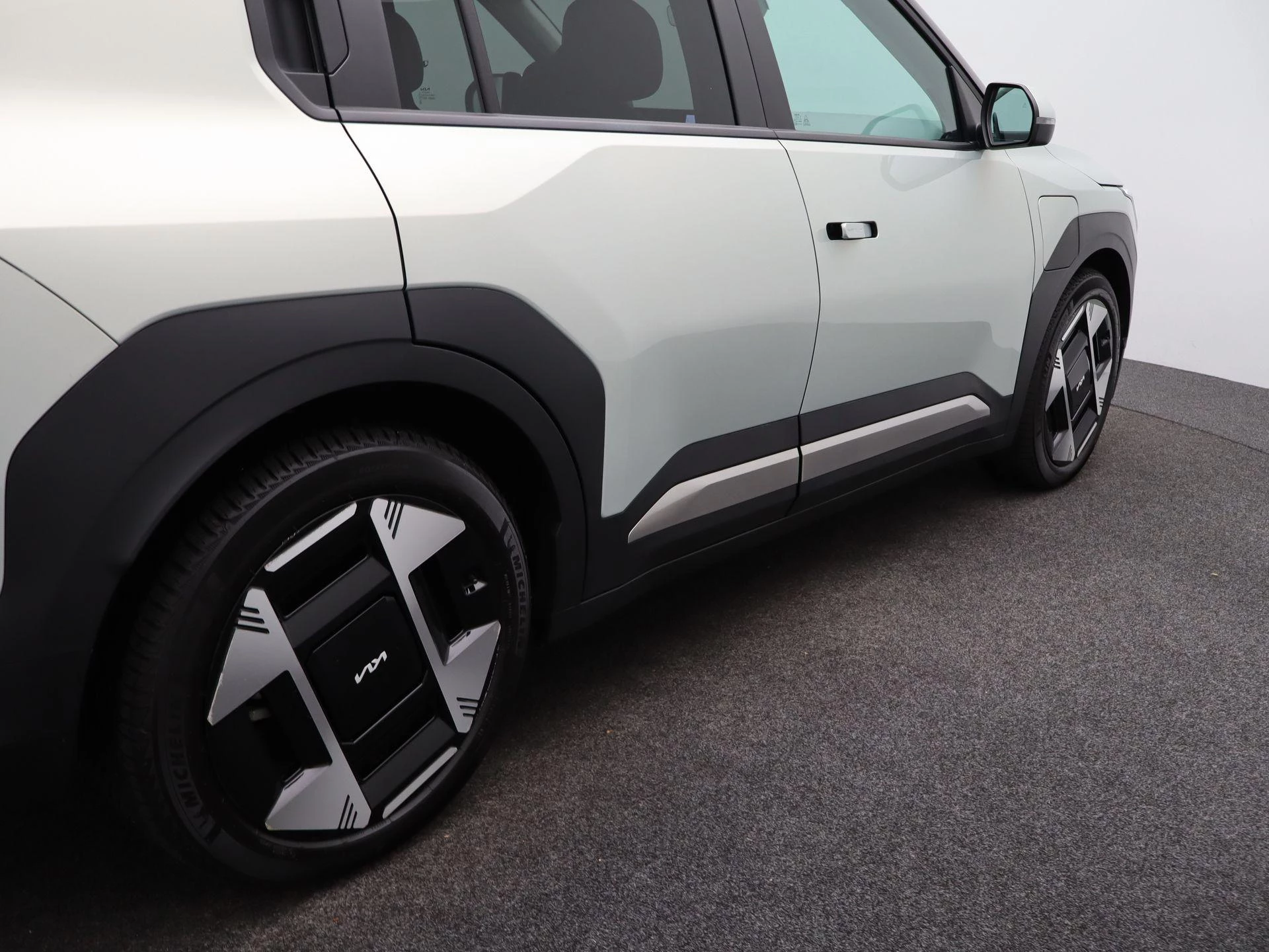 Kia-EV3-image-47