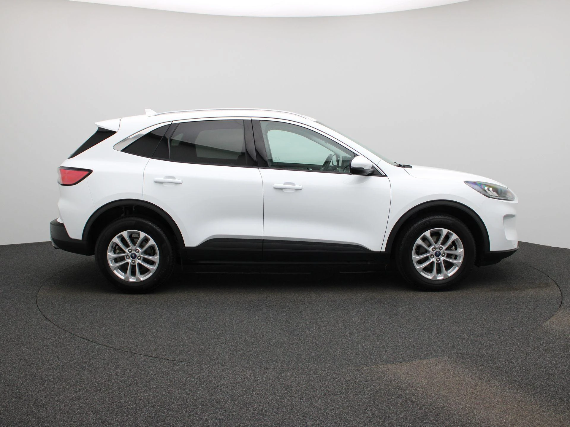 Ford-Kuga-image-5