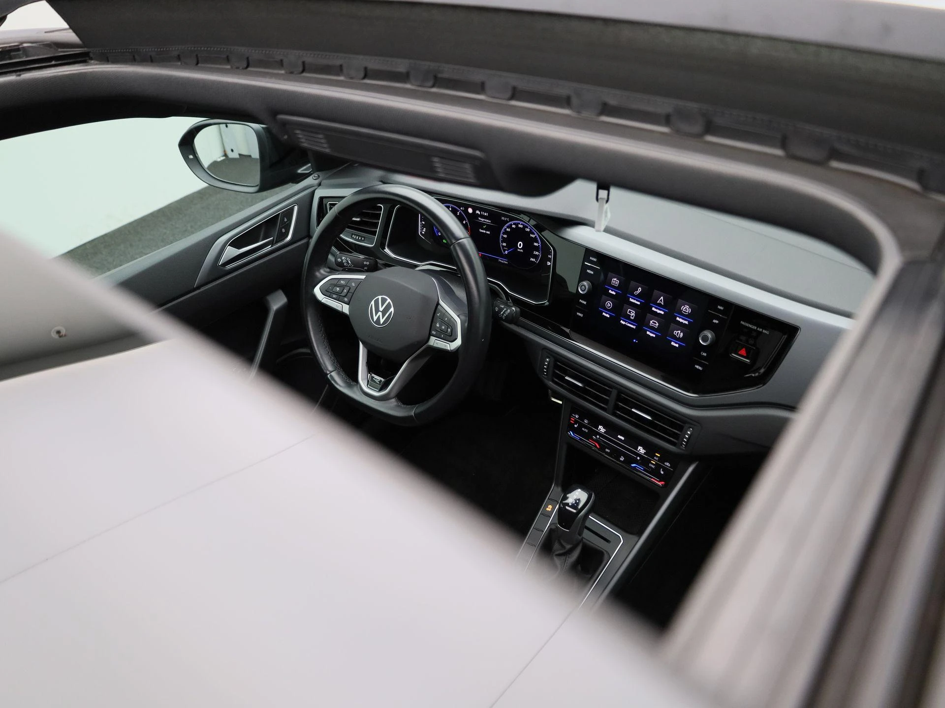 Volkswagen-Taigo-image-37