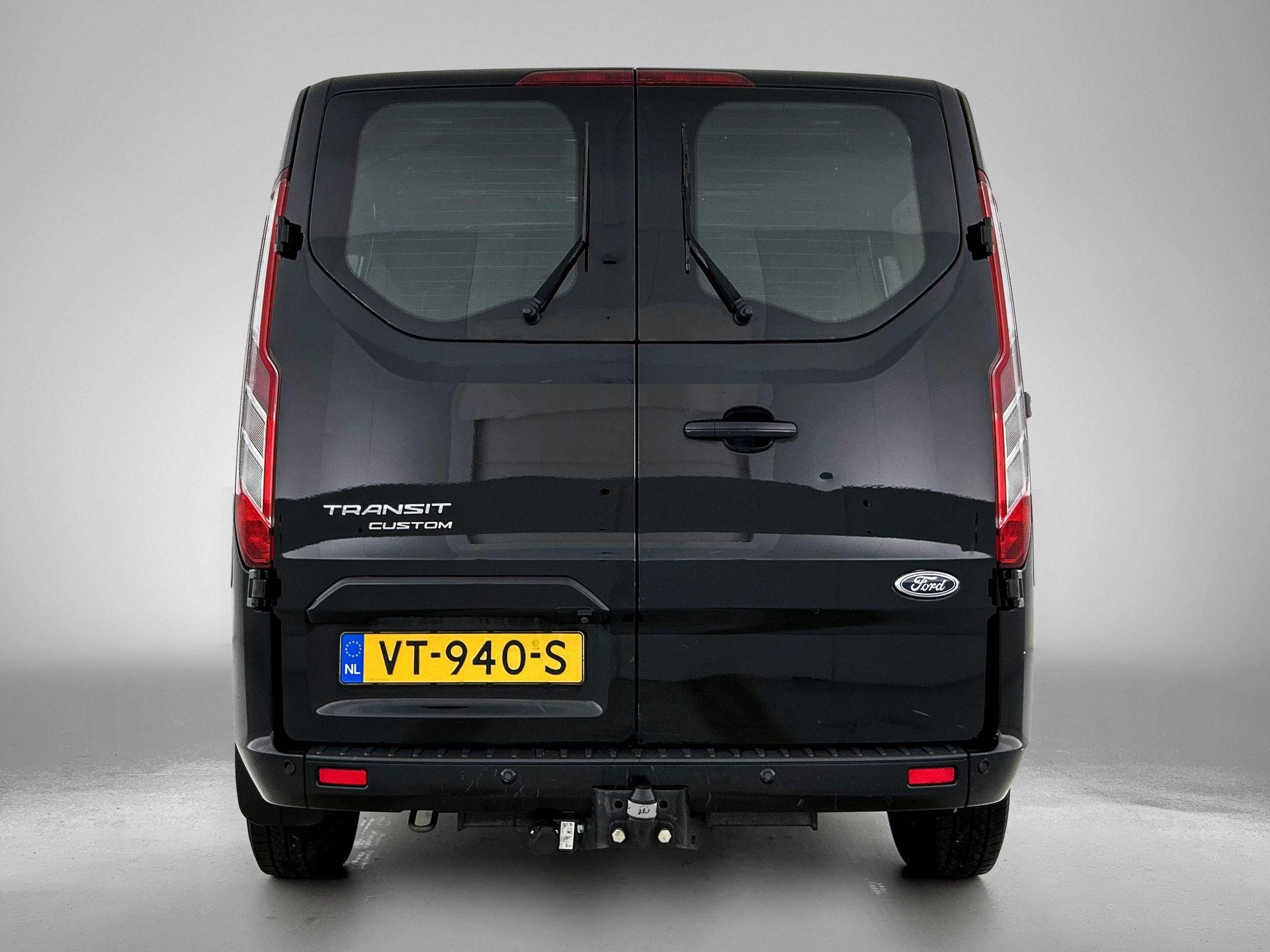 Ford-Transit Custom-image-2