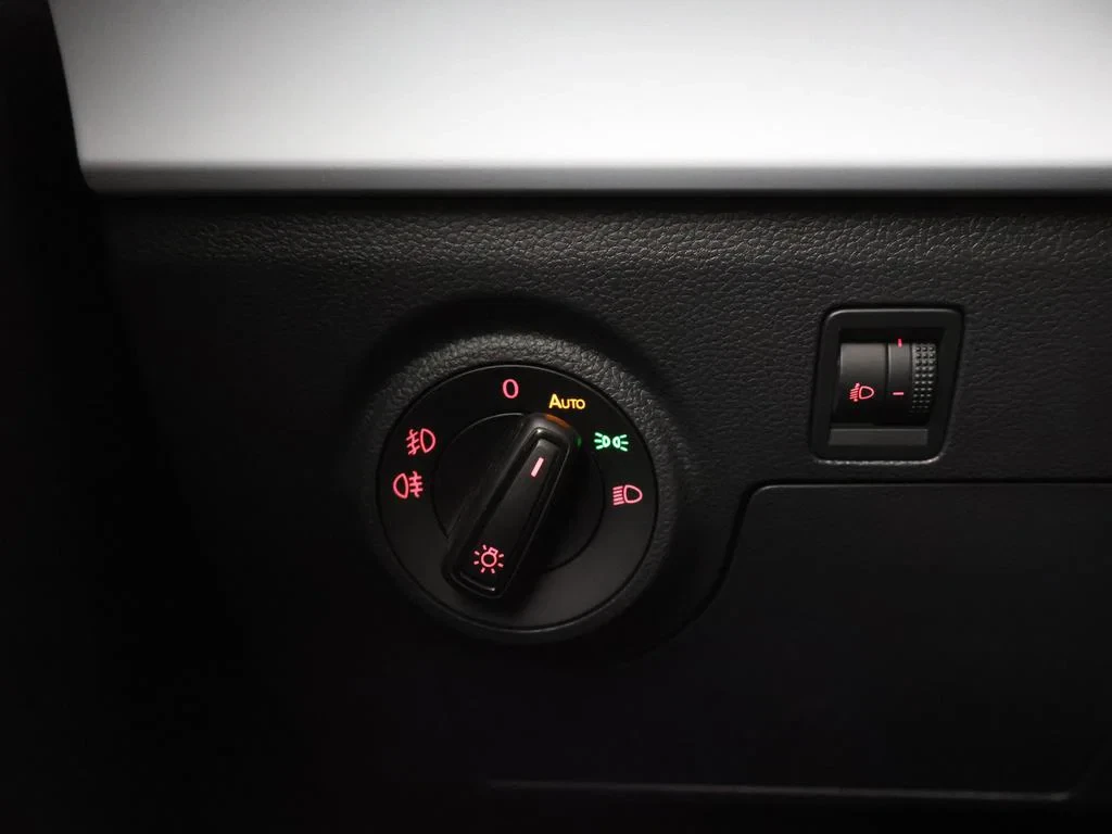 SEAT-Ibiza-image-23