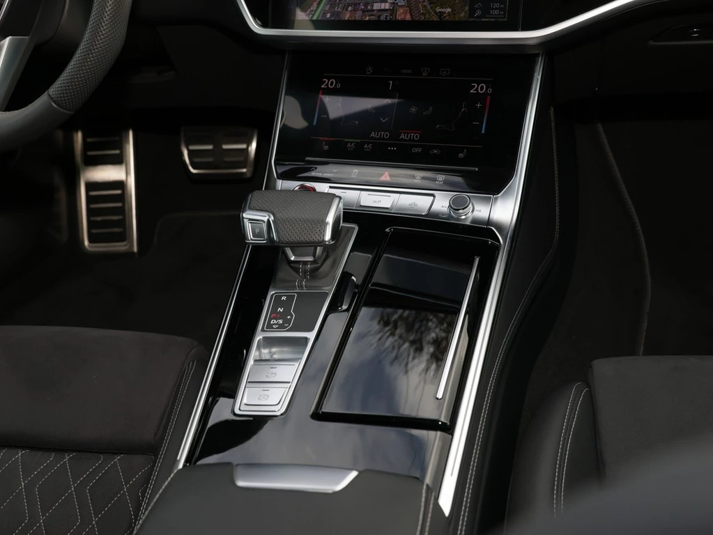 Audi-S6-image-14