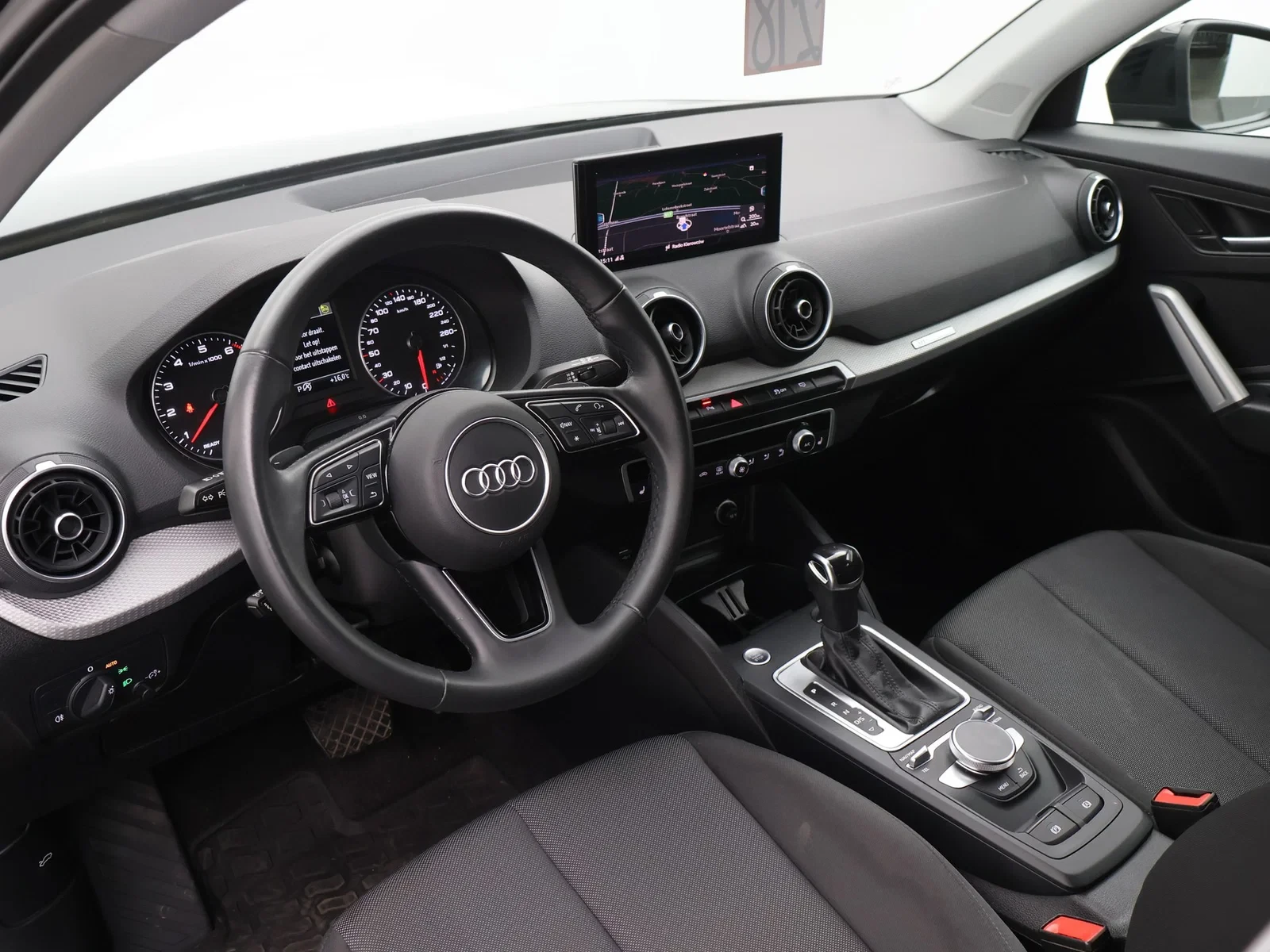 Audi-Q2-image-15