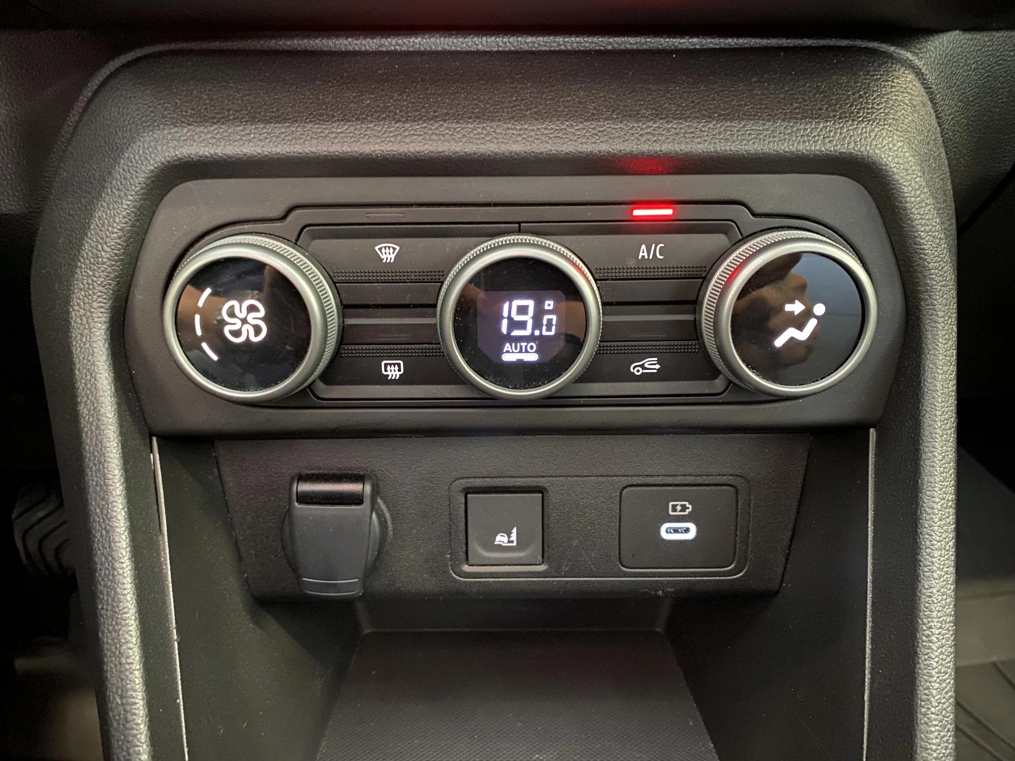 Dacia-Sandero Stepway-image-18