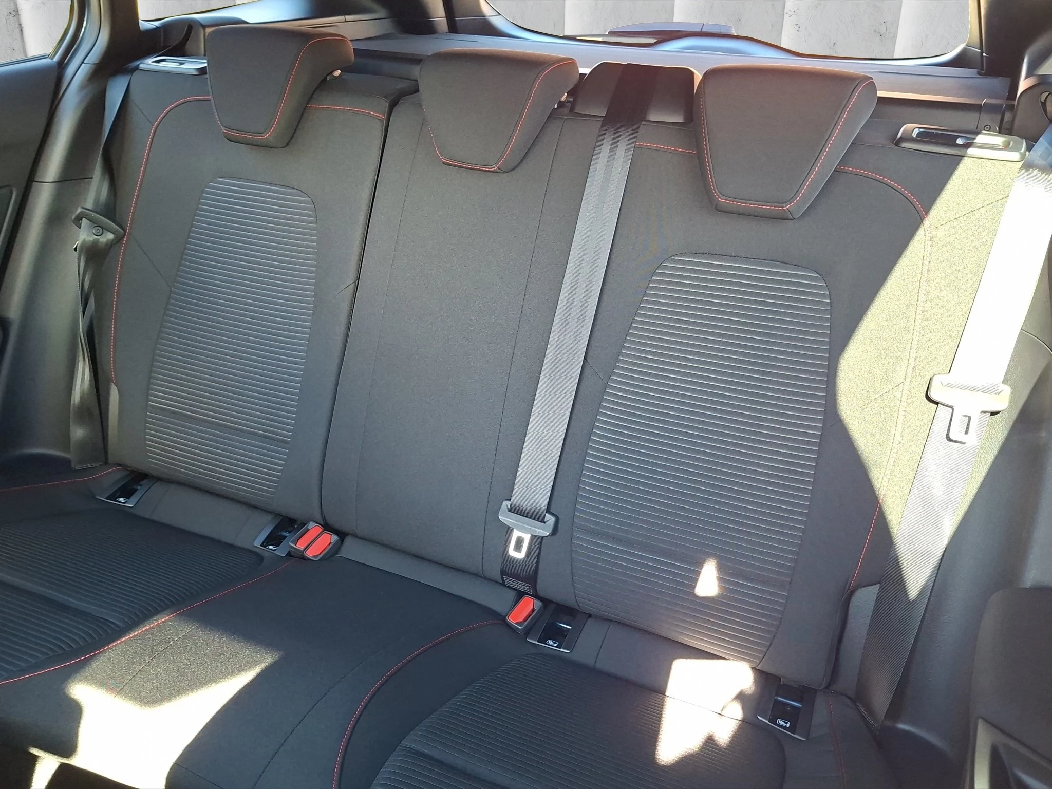 Ford Focus ST-Line Turnier Aut.*ACC*KAM*NAVI*LED*WINTER-PKT.