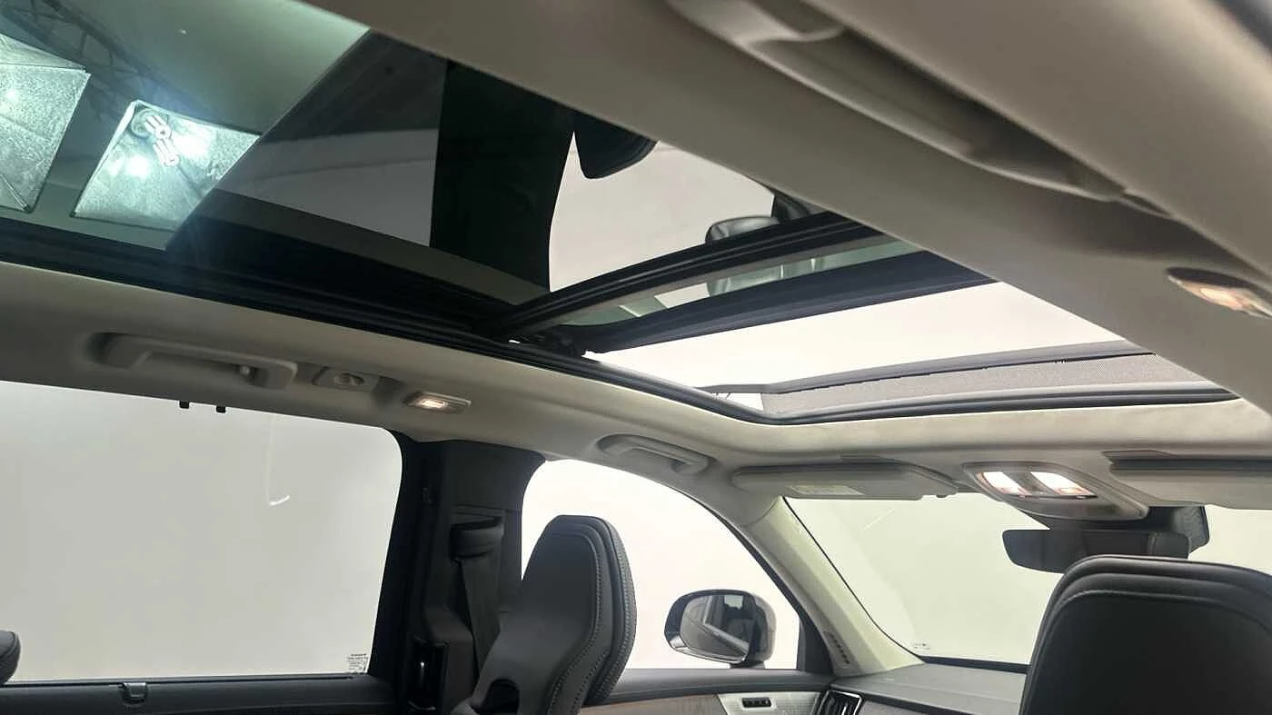 Volvo-XC90-image-16